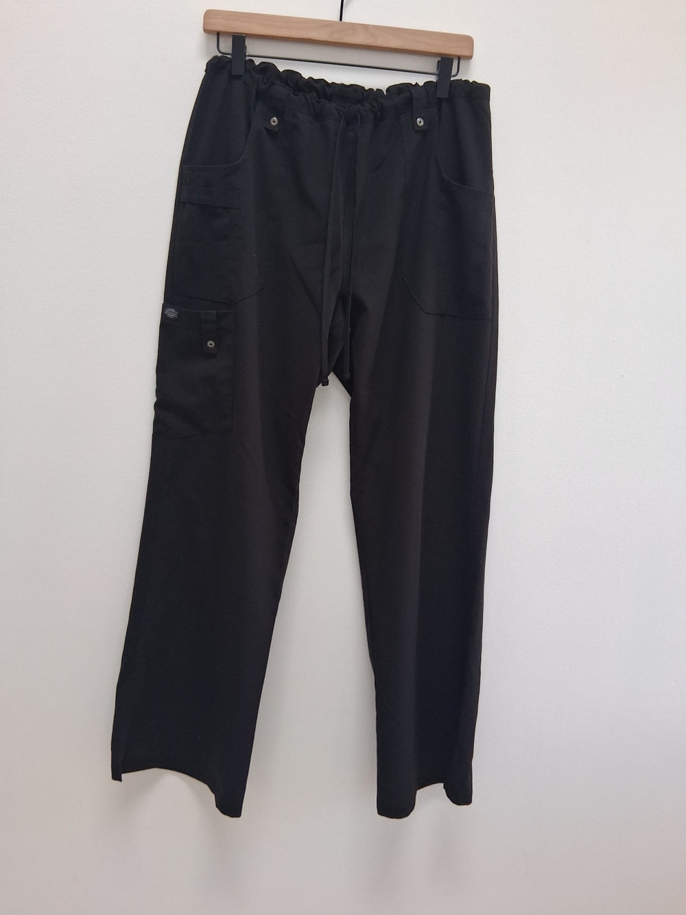 Dickies Women's Black Mid-Rise Drawstring Straight-Leg Scrub Pants Size Medium